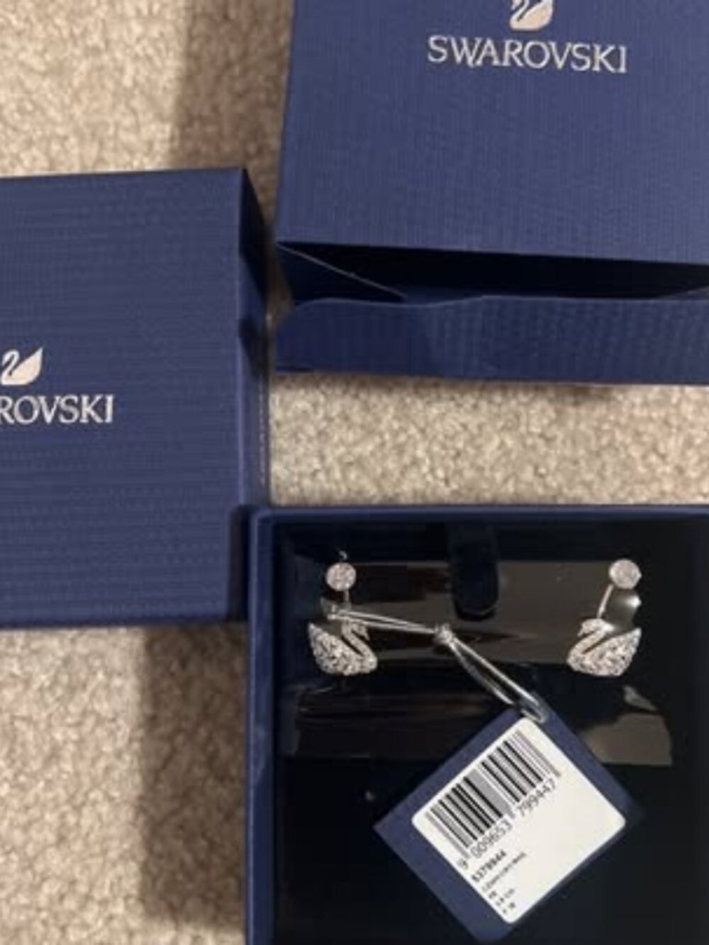Swarovski Swan Crystal Earrings 5379944 Rhodium Pave New
